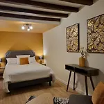 Ferienhaus Au Mont De La Quintine # Piscine & Jacuzzi # Saint-Quentin-sur-le-Homme