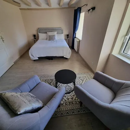 Au Mont De La Quintine # Piscine & Jacuzzi # *