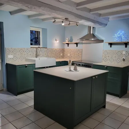 Au Mont De La Quintine # Piscine & Jacuzzi # Casa de Férias *
