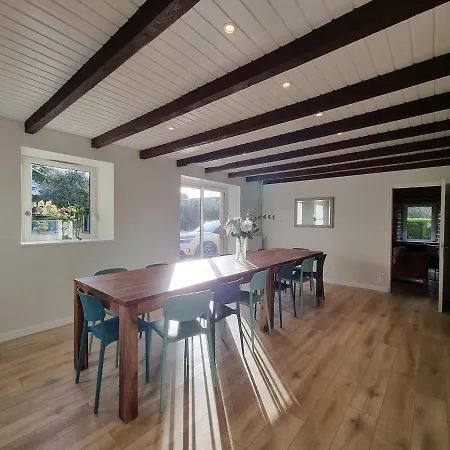 Au Mont De La Quintine # Piscine & Jacuzzi # *