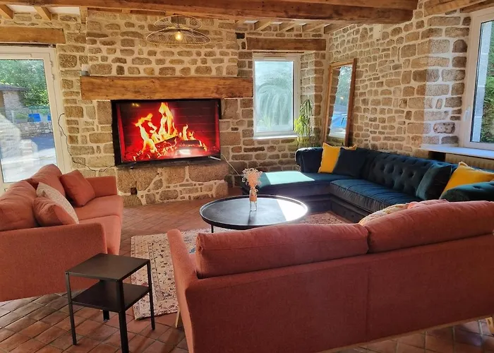 Au Mont De La Quintine # Piscine & Jacuzzi #