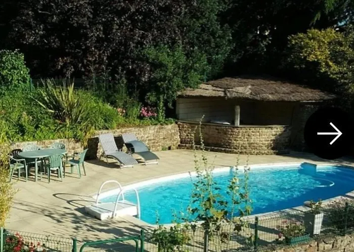 Au Mont De La Quintine # Piscine & Jacuzzi # * Saint-Quentin-sur-le-Homme