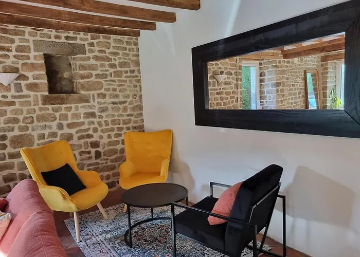 Au Mont De La Quintine # Piscine & Jacuzzi # * Saint-Quentin-sur-le-Homme